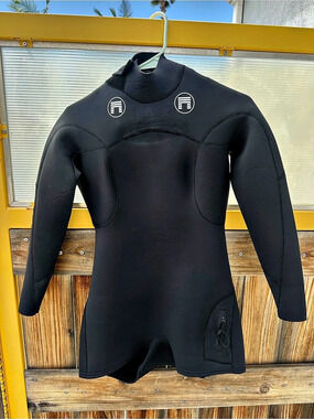 MATUSE DIANA 2MM LONG SLEEVE SPRING BACK-ZIP